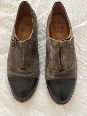 Kork-Ease Taupe Suede T‑Strap Oxfords with Black Cap Toe 9.5
